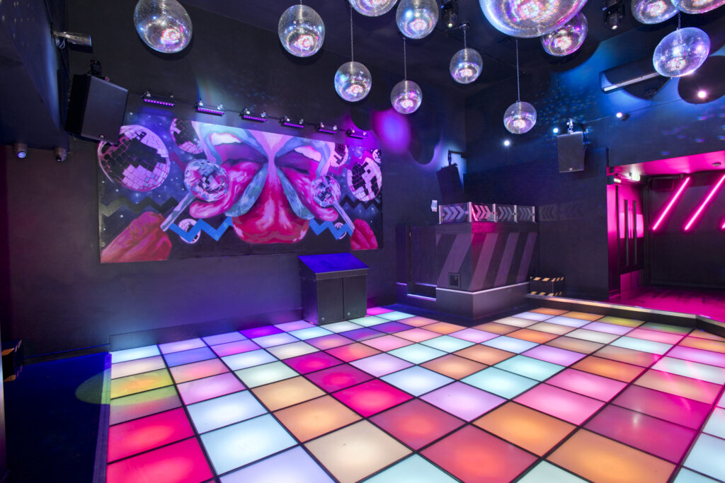 Girne Night Club